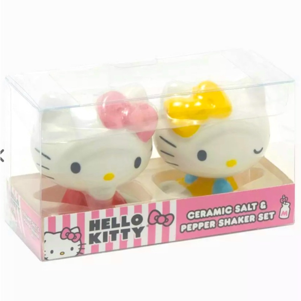 Hello Kitty Sisters Ceramic Salt & Pepper Shaker Set